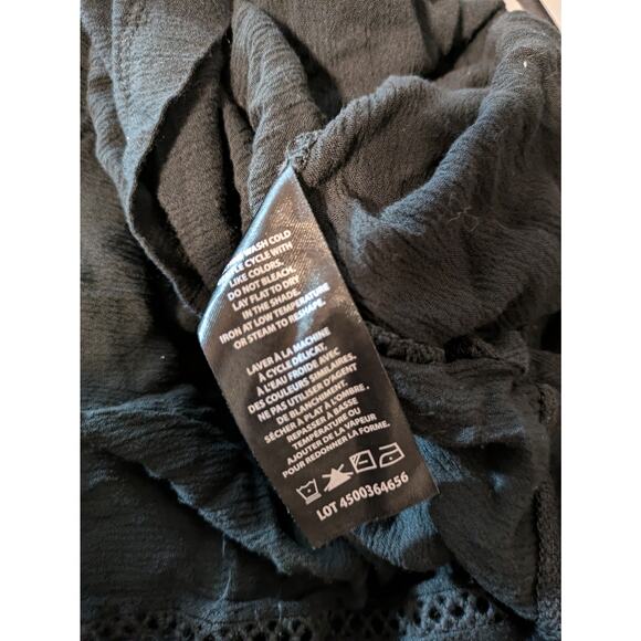 Buffalo David Bitton Womens 2XL Blouse Black XXL Slinky V-Neck Cut-Out Short Sl - Picture 12 of 12